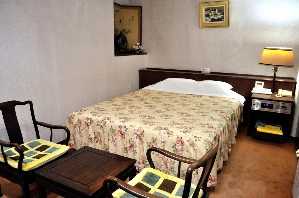 Hotel Los Inn Kochi Номер фото