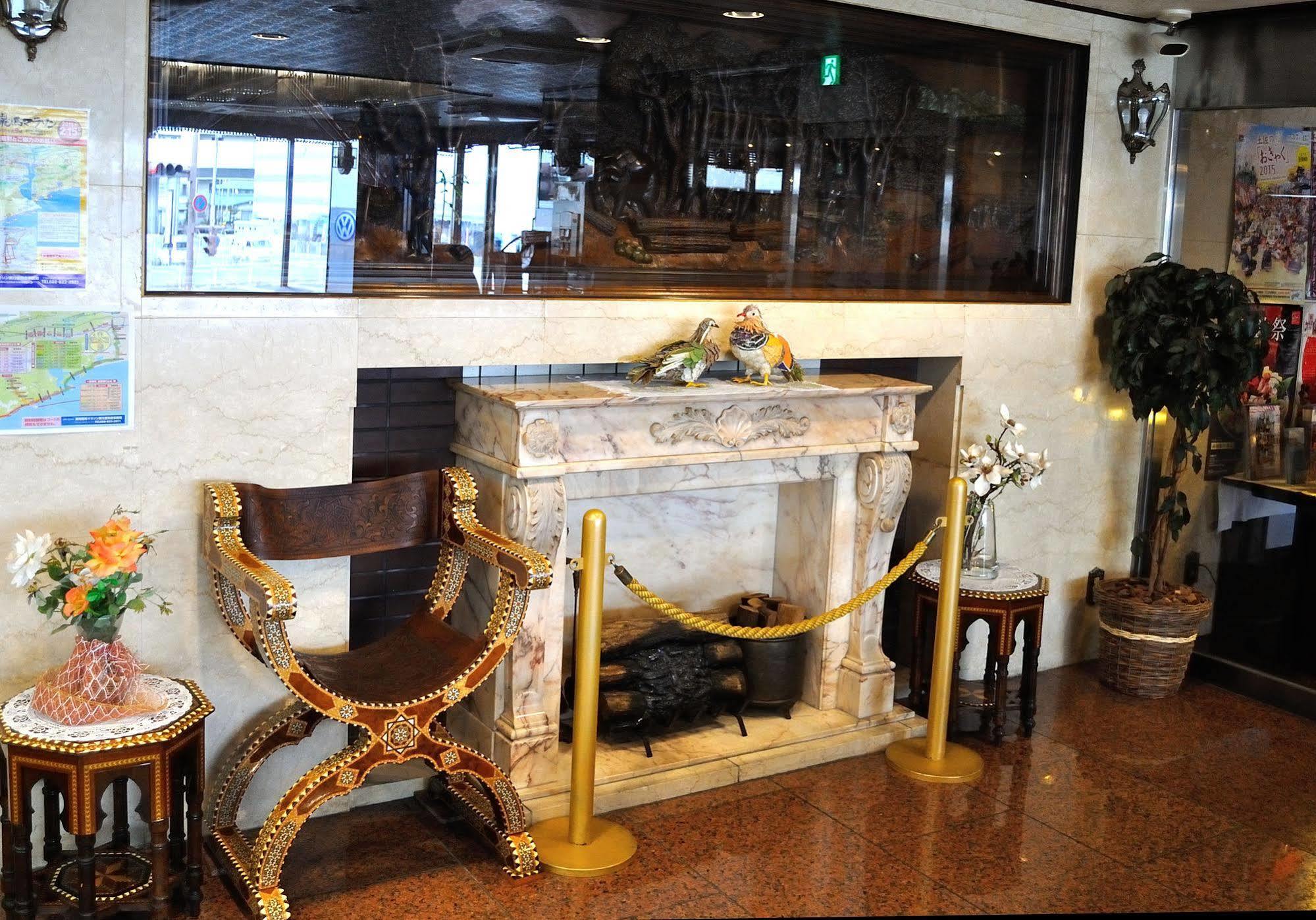 Hotel Los Inn Kochi Экстерьер фото